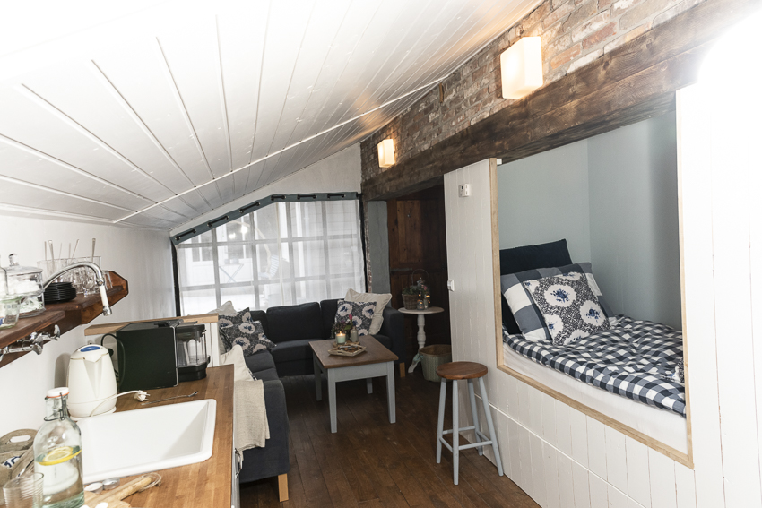 036-Bed-Omelet-AK-WS2019.jpg